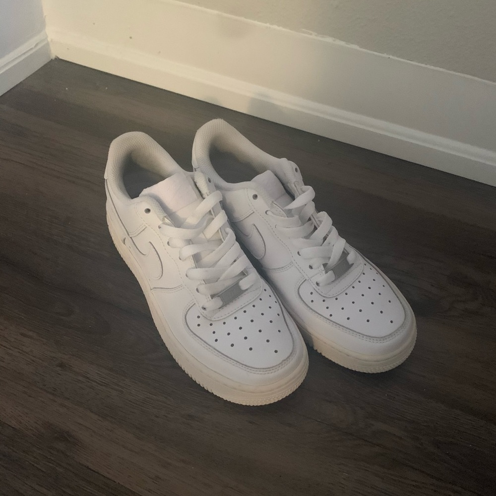 Nike Air Force 1 - Women’s 7.5/Kids 5.5